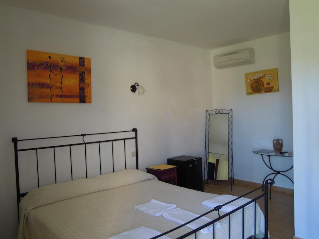 Hotel Agriturismo Candela Arzachena Pokoj fotografie
